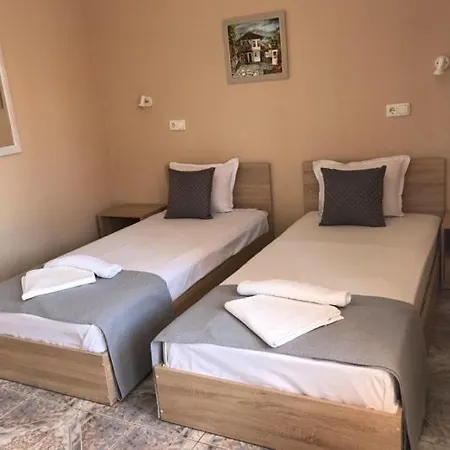 招待所 Art Rozalia