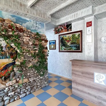 Art Rozalia 3* Ravda