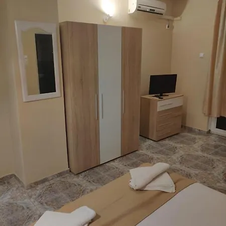 בית הארחה Art Rozalia 3*