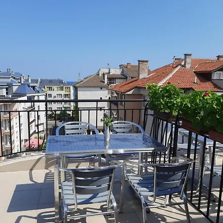 Art Rozalia Guest house