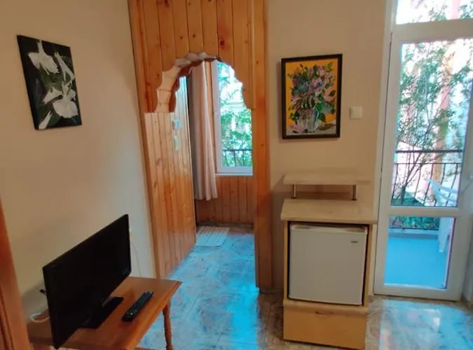 Pensjonat Art Rozalia Rawda